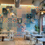 Fiorillo Pizza Dentro