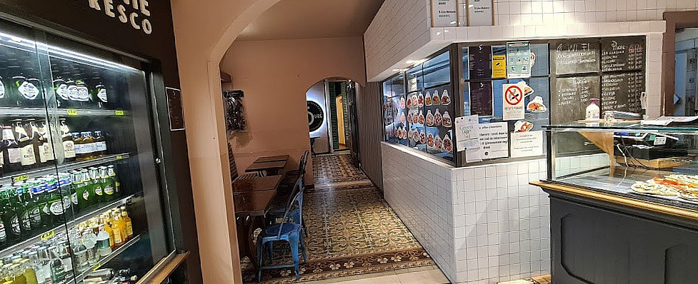 5 Lire À l'intérieur