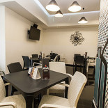Miva' Cafe' À l'intérieur