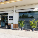 Miva' Cafe' Extérieur