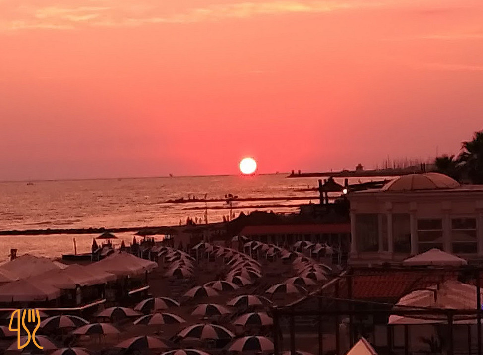 Arcobaleno Beach Außen