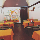 Amici Lounge Dentro