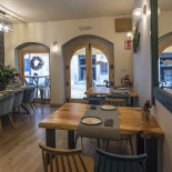 Smart Cafe Cenini À l'intérieur