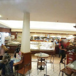 Alexander Cafe Innen