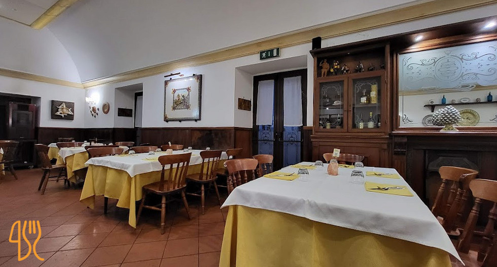 Osteria Pane Olio E Sale Di Domenico Privitera Innen