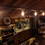 Bamboo Pub Innen