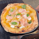 Pizzeria Battil'oro Fuochi Lieviti Spiriti Nourriture
