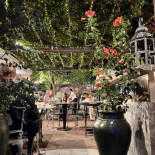 Raya Taormina Exterior