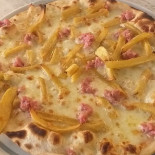 Giando Pizza E Cucina Nourriture