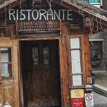 Kro Exterior