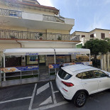 Mister Pizza Exterior
