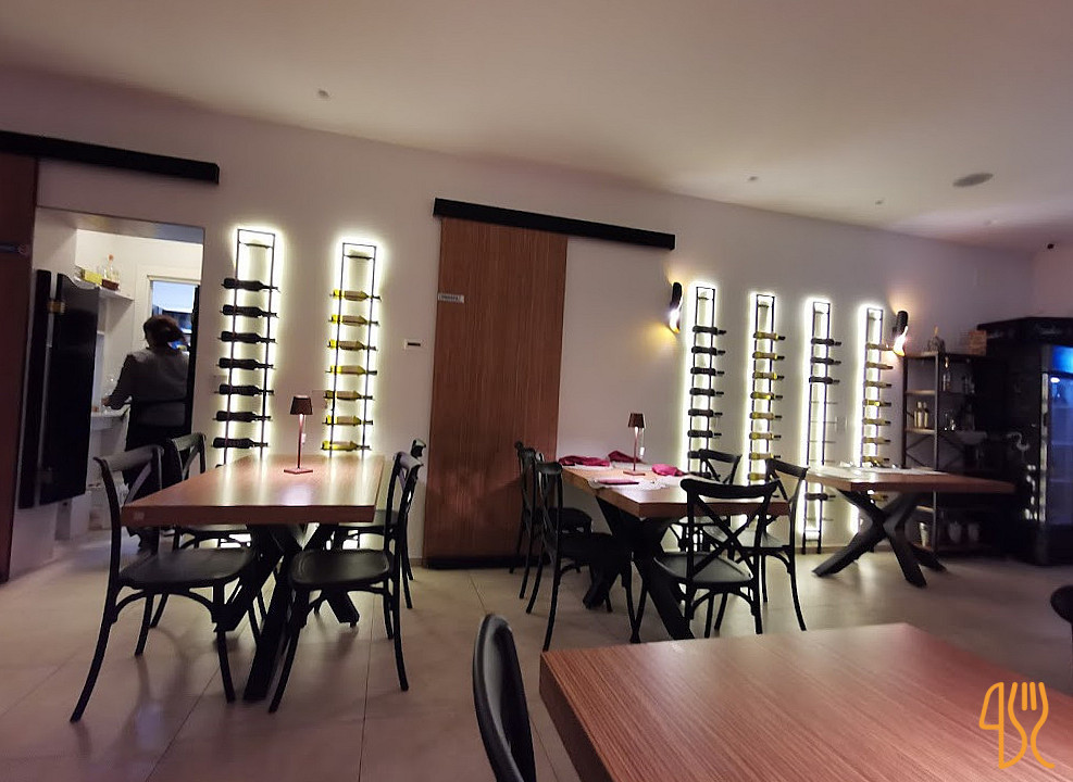 Cantina Mandocc Dentro