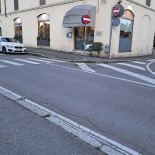 Pizzeria Basilico Bianco Exterior