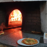 Pizzeria Grotta Perciata Außen