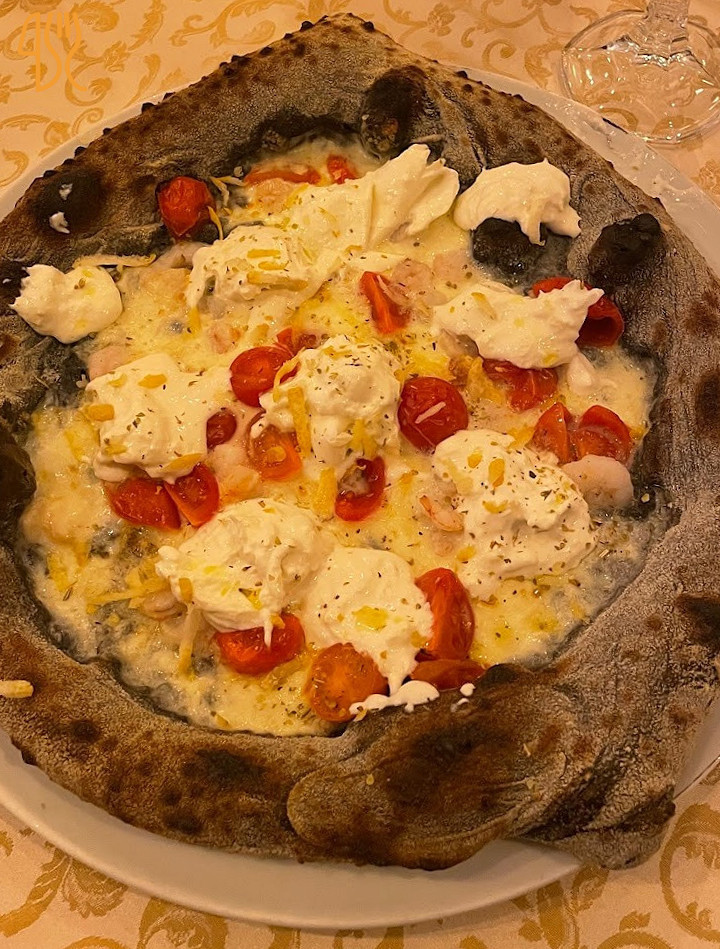 Mezzogrammo Nourriture