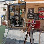 Café Mémé Bistrot Exterior