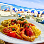 Bazzano Beach Comida