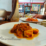 Prosciuttiamo Comida