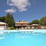 Velcamare Exterior