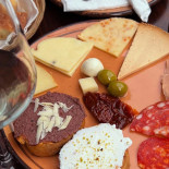 Enoteca Comida