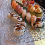 Amy Sushi Comida