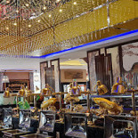 Yogusto Exterior