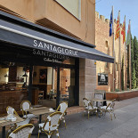Pandenus Exterior