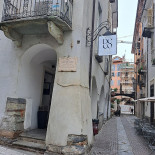 Contrasto Bistrot Italiano Exterior