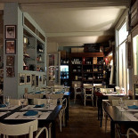 L'enoteca A Vino Innen