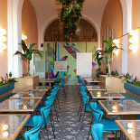 Hula À l'intérieur