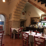 Trattoria Pizzeria Pazza Idea Innen