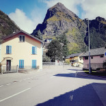Goldene Rose Exterior