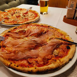 Pizzeria Dolomiten Nourriture