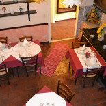 La Bifora Dentro