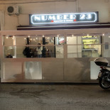 Number 23 Extérieur