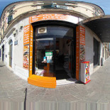 Kamkam Pizza Exterior