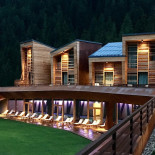 Summit Exterior