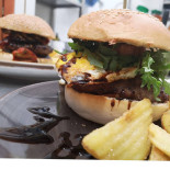 Upstream Comida