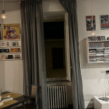 B-side À l'intérieur
