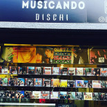 B-side Extérieur