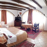 Le Gole À l'intérieur
