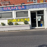 Strapizza Außen