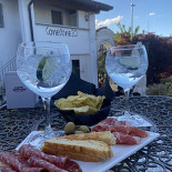 Al Canevone 2.0 • Wine Lounge Comida