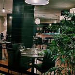 I-sushi Dentro