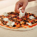 Pizzalonga Away Nourriture