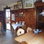Baumannhof Buschenschank Pension Baumann Dentro