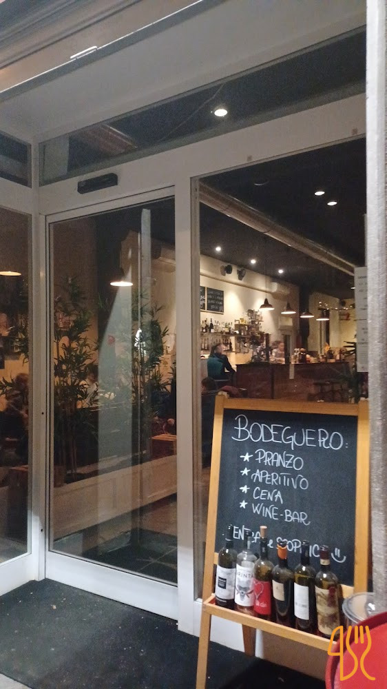 Bodeguero Cantina Con Cucina Carta