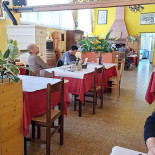Al Capannone À l'intérieur