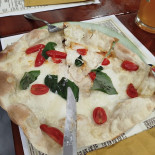 Tucano Mâncare