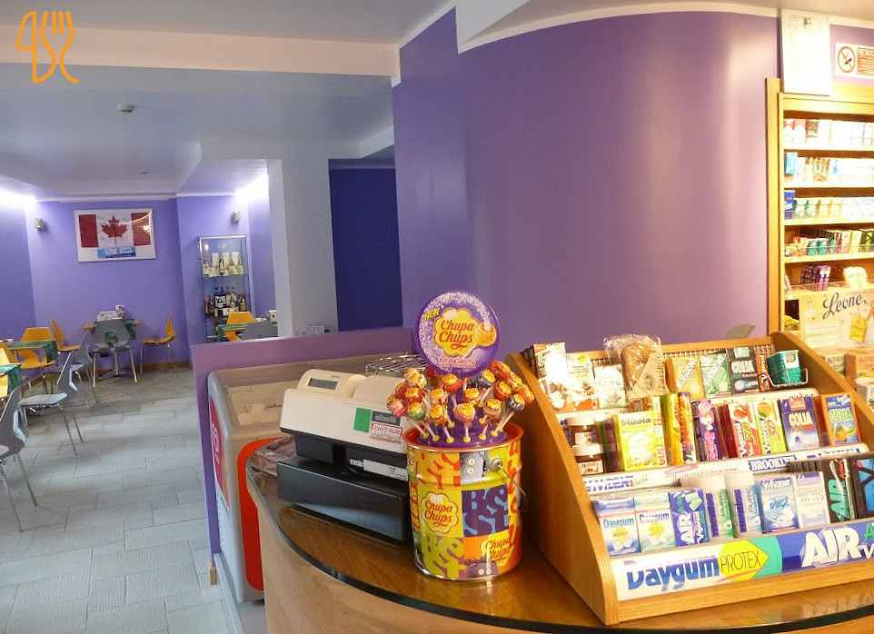 Cafe' Igloo À l'intérieur